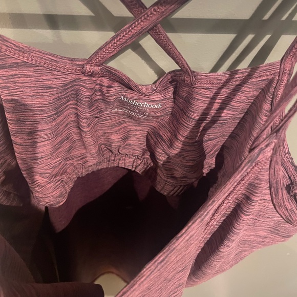 ✨2/$25 🤰Maternity Workout Tank w Built in Bra - Picture 2 of 5